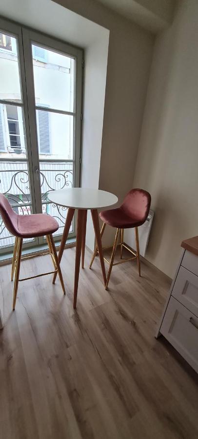 Les Coursives Appartements Mâcon Exterior foto